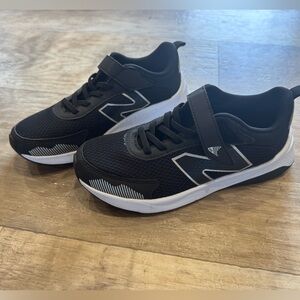 New Balance Kids Black and White Sneakers